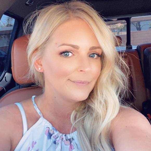 julieakelly